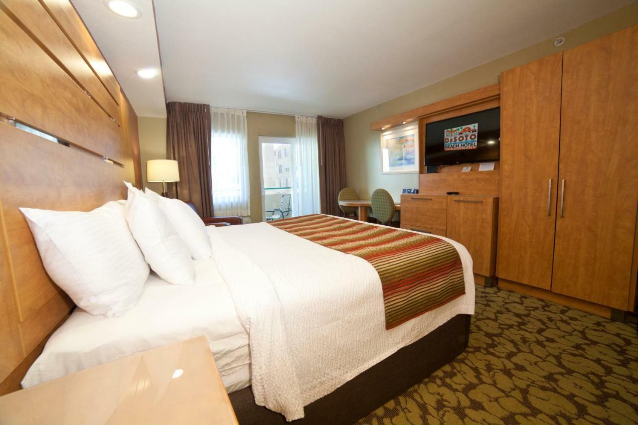 Desoto Beach Hotel Tybee Island Exterior photo